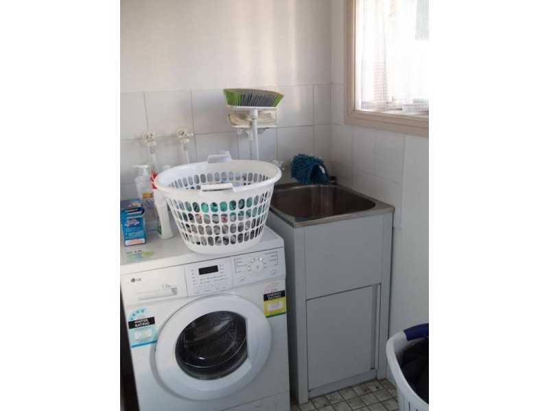 8/102 Mitchell Avenue, Kurri Kurri NSW 2327