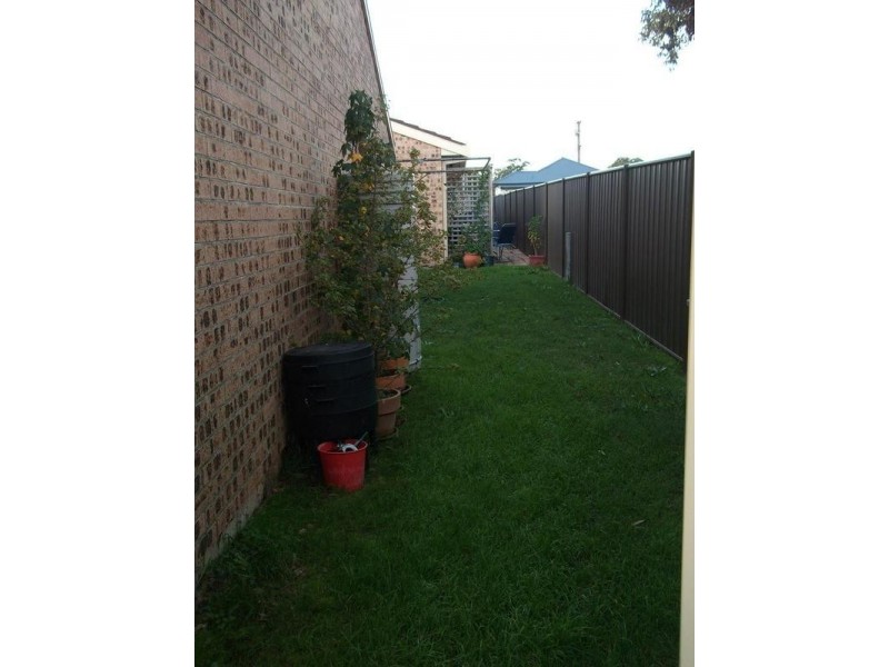 8/102 Mitchell Avenue, Kurri Kurri NSW 2327