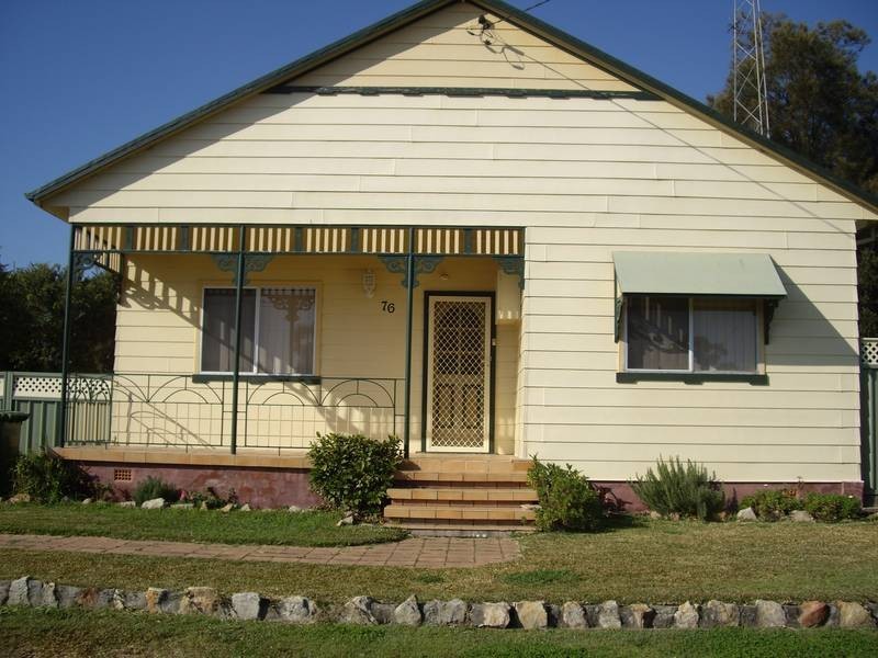 76 Adams Street, Heddon Greta NSW 2321