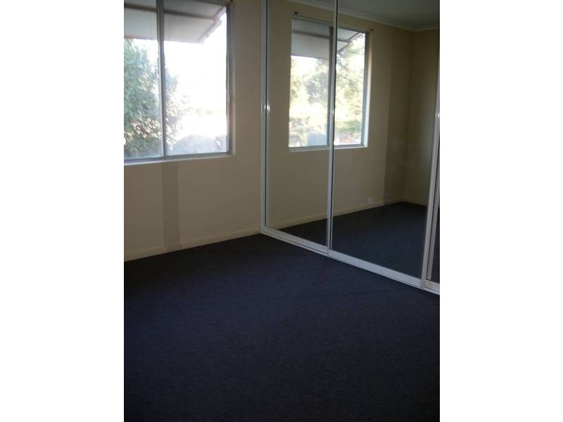 1 Charles Street, Abermain NSW 2326
