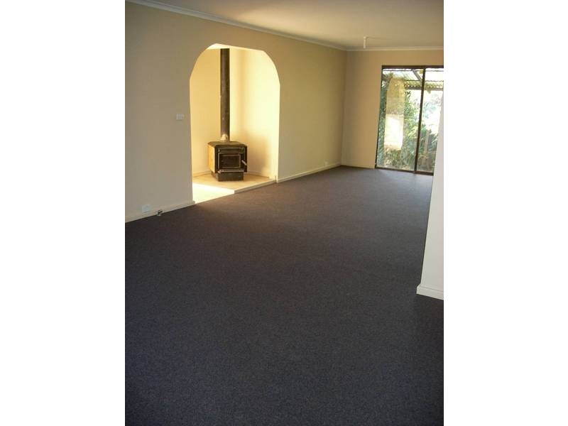 1 Charles Street, Abermain NSW 2326