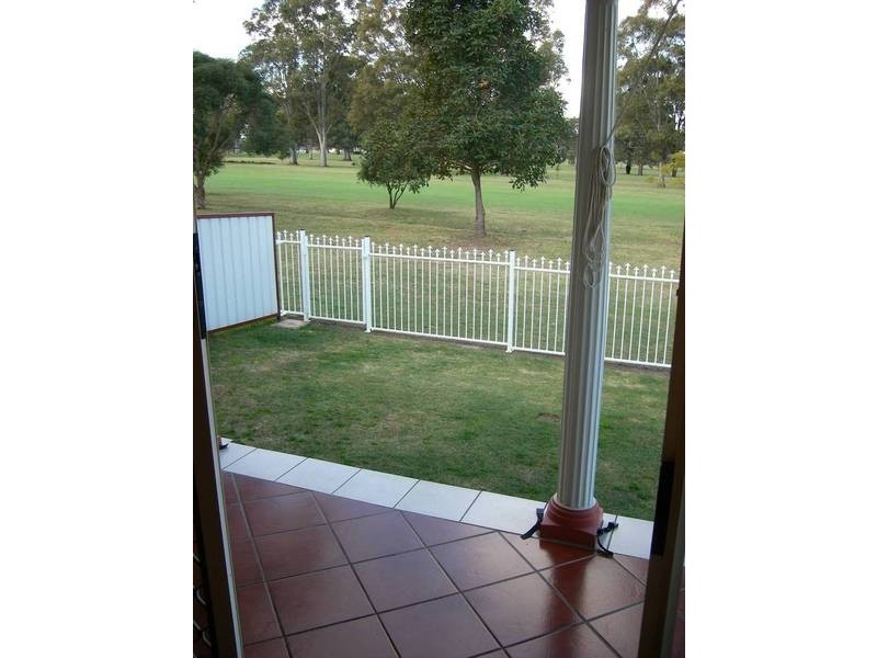 2/30 Links Avenue, Cessnock NSW 2325