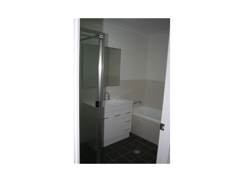 1 & 2/439 Wollombi Road, Bellbird NSW 2325