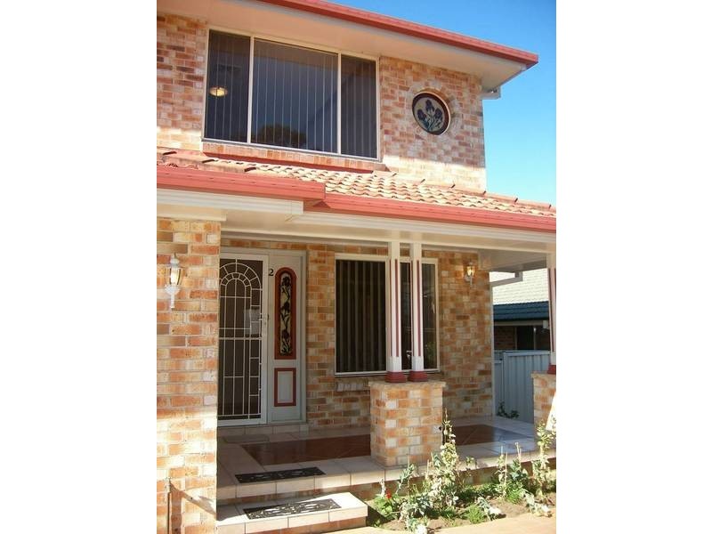 2/30 Links Avenue, Cessnock NSW 2325