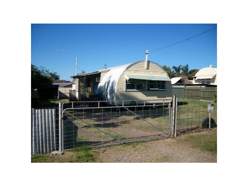 8 Wangi Avenue, Cessnock NSW 2325