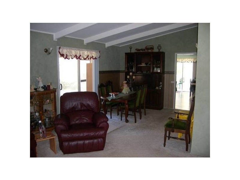 112 Tuckers Lane, North Rothbury NSW 2335