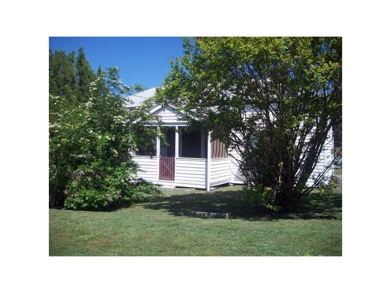 42 Fifth Street, Weston NSW 2326