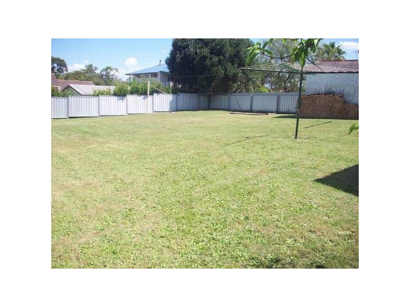 42 Fifth Street, Weston NSW 2326