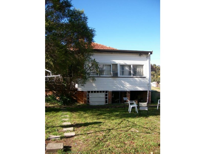 1 & 2/272 Maitland Road, Cessnock NSW 2325