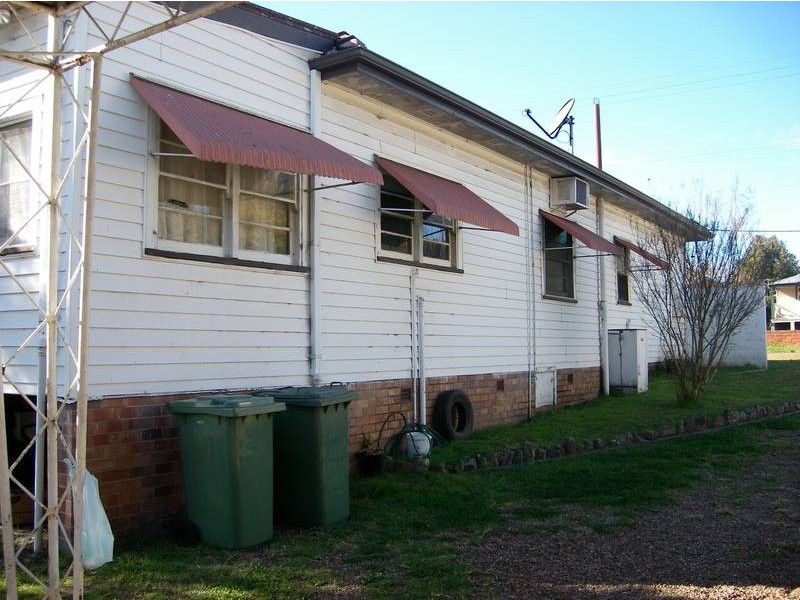 1 & 2/272 Maitland Road, Cessnock NSW 2325