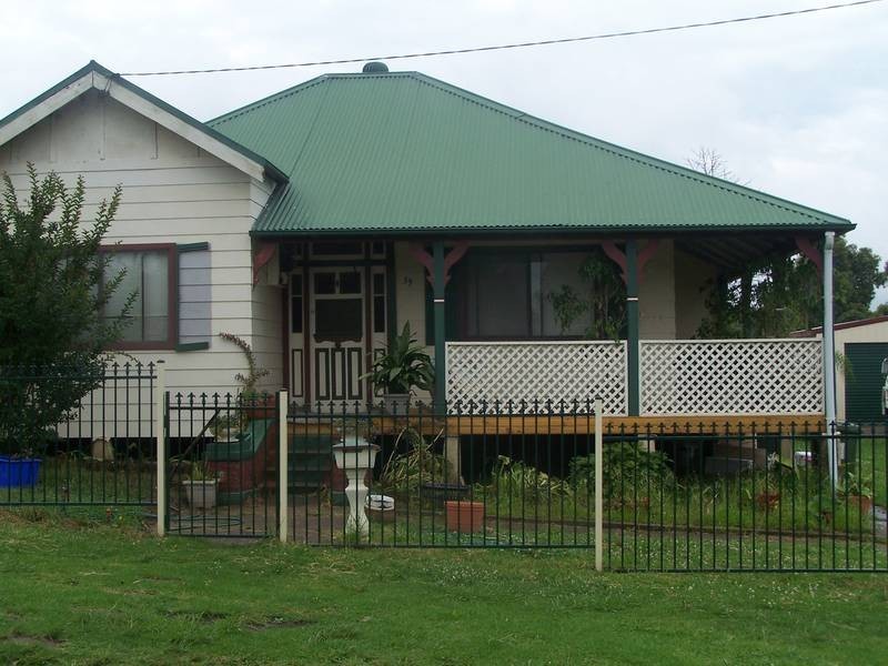 39 Seventh Street, Weston NSW 2326
