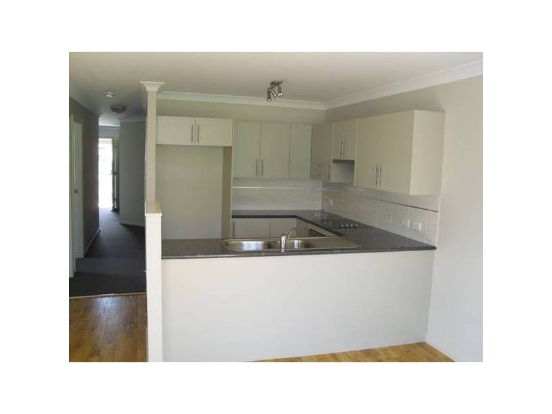 2/37 Armidale Street, Abermain NSW 2326