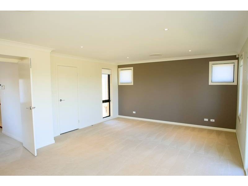 24 Mahogany Drive, Rothbury NSW 2320