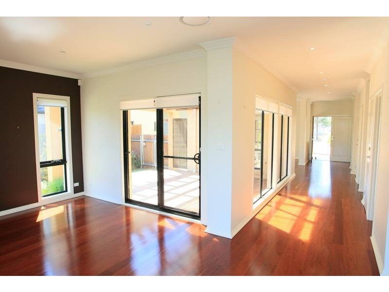 24 Mahogany Drive, Rothbury NSW 2320