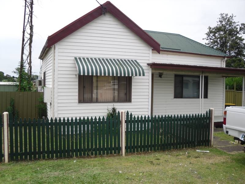 25 Third Street, Weston NSW 2326