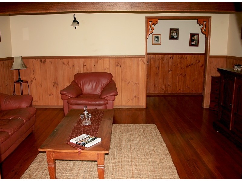 Eagle Heights QLD 4271