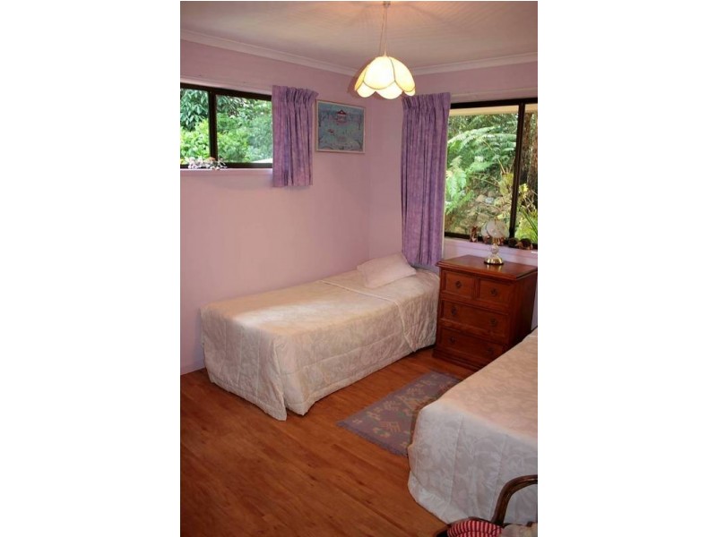 98 geissmann dr, North Tamborine QLD 4272