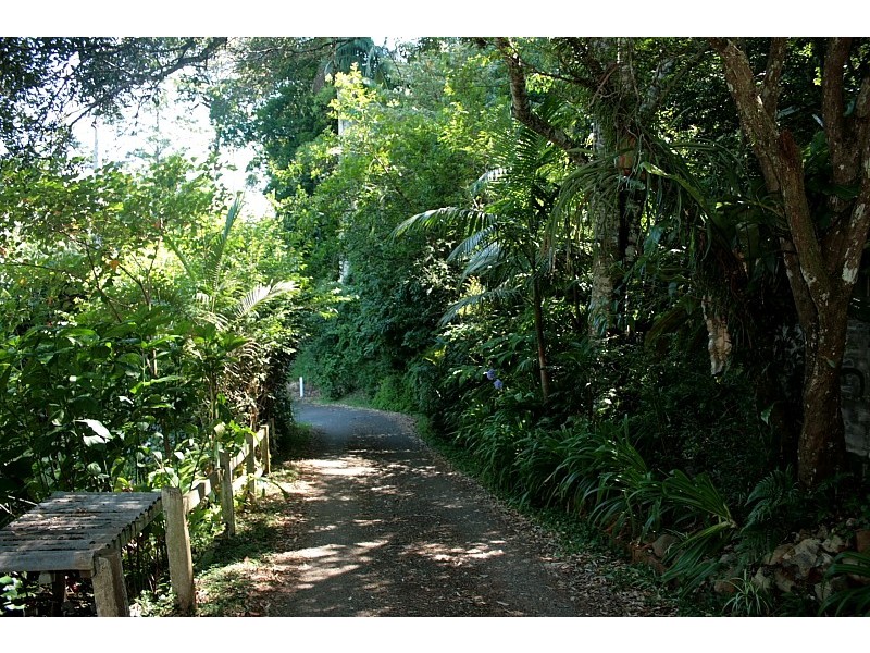 98 geissmann dr, North Tamborine QLD 4272