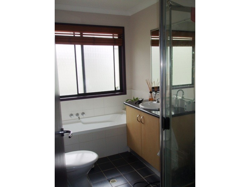 Eagle Heights QLD 4271