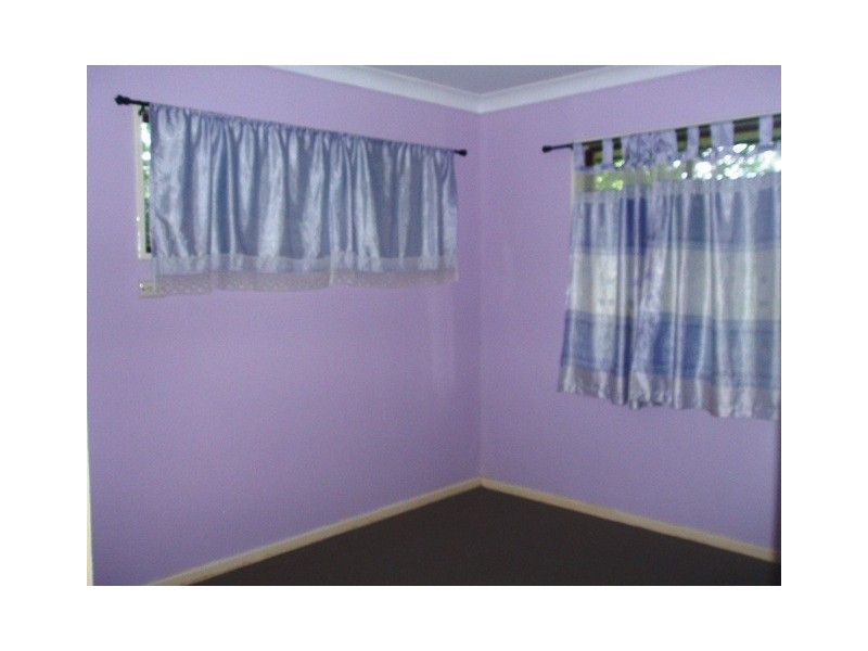 Eagle Heights QLD 4271