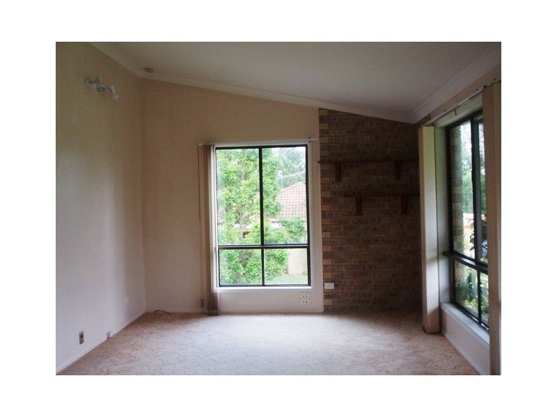 Eagle Heights QLD 4271