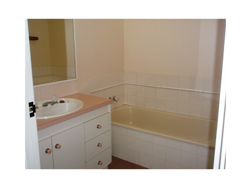 Eagle Heights QLD 4271