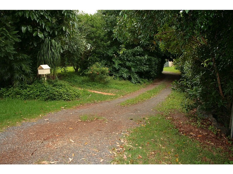 9 Winema Dr, North Tamborine QLD 4272