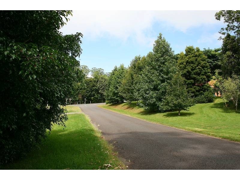 9 Winema Dr, North Tamborine QLD 4272