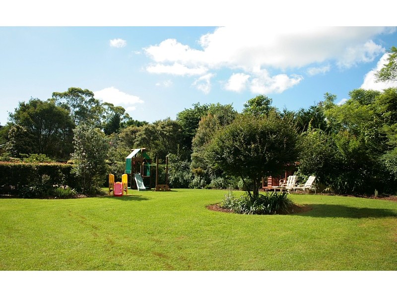 266 long road, North Tamborine QLD 4272