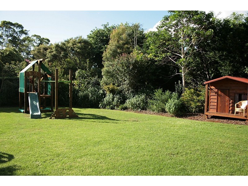 266 long road, North Tamborine QLD 4272