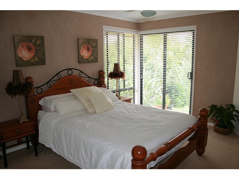 Eagle Heights QLD 4271