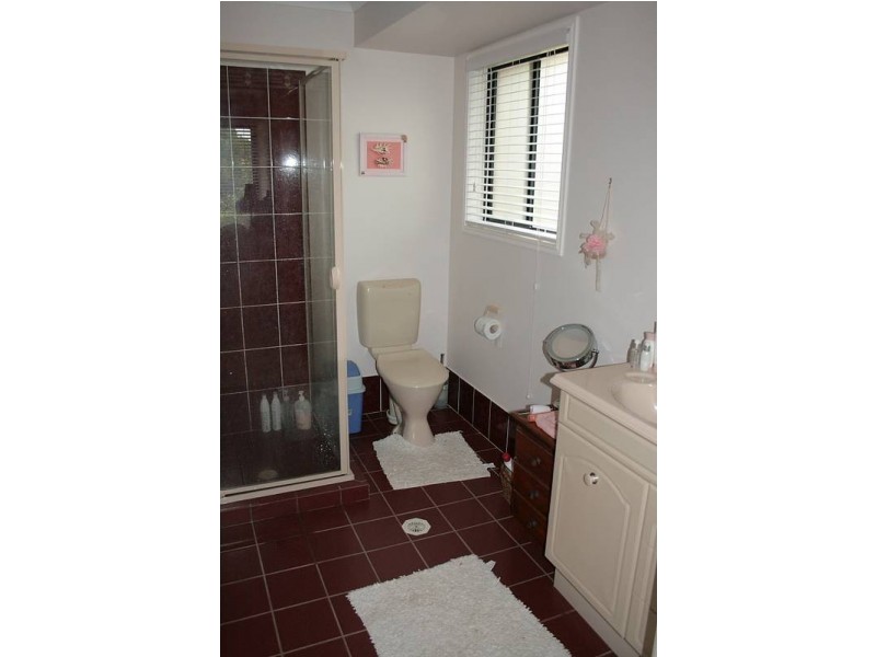 Eagle Heights QLD 4271