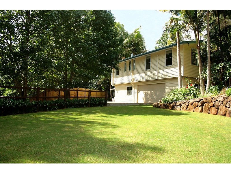 16 Mayon Court, Eagle Heights QLD 4271