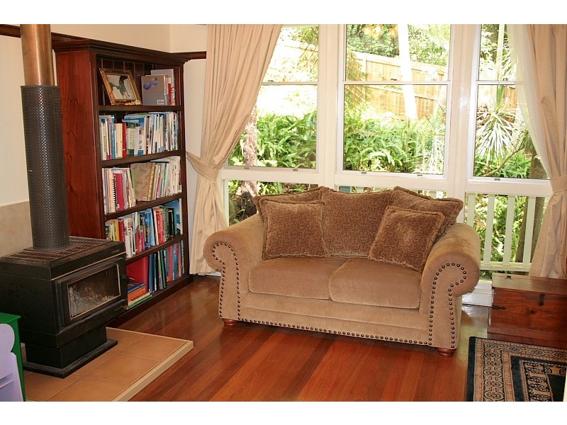 16 Mayon Court, Eagle Heights QLD 4271