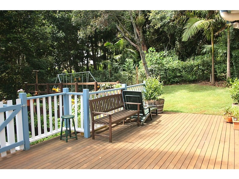 16 Mayon Court, Eagle Heights QLD 4271