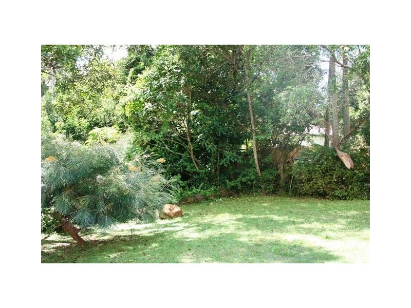 6 Wongawallan Road, Eagle Heights QLD 4271