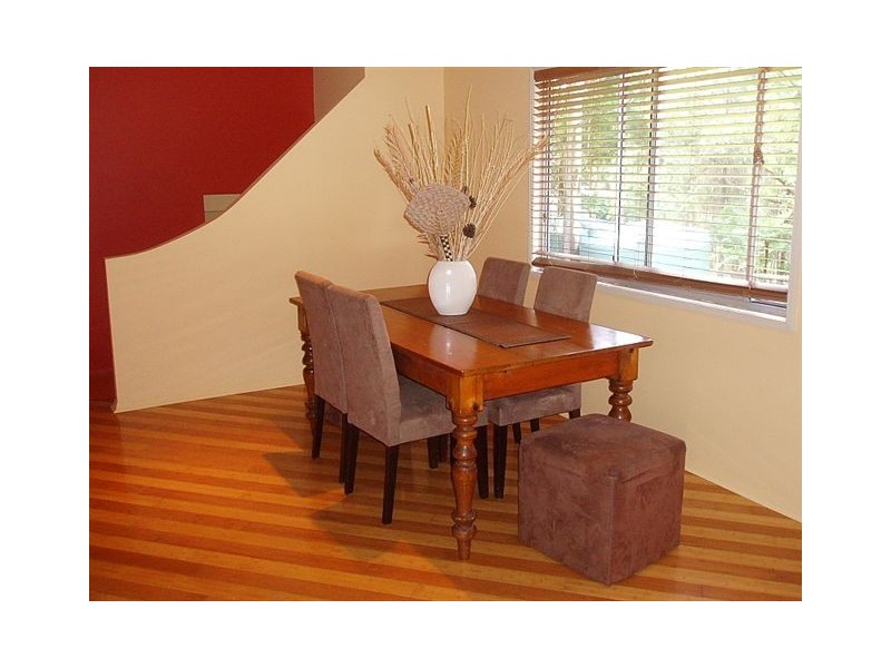 2 Avens Court, Eagle Heights QLD 4271