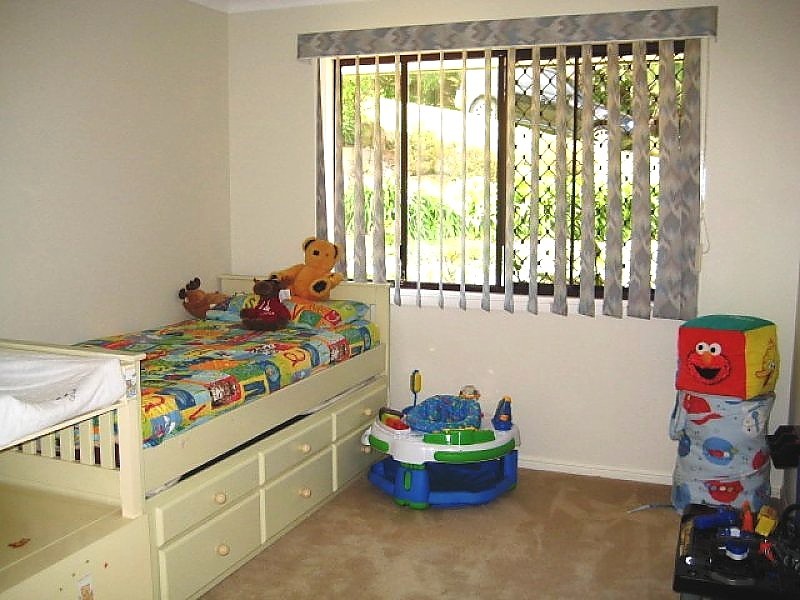 Eagle Heights QLD 4271