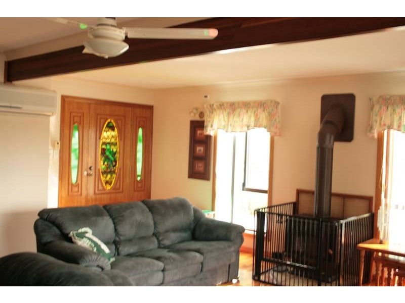 Eagle Heights QLD 4271