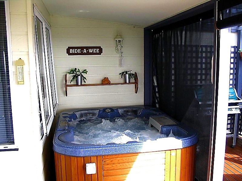 Eagle Heights QLD 4271