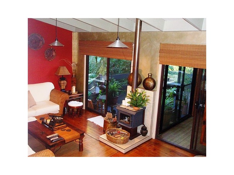 Eagle Heights QLD 4271