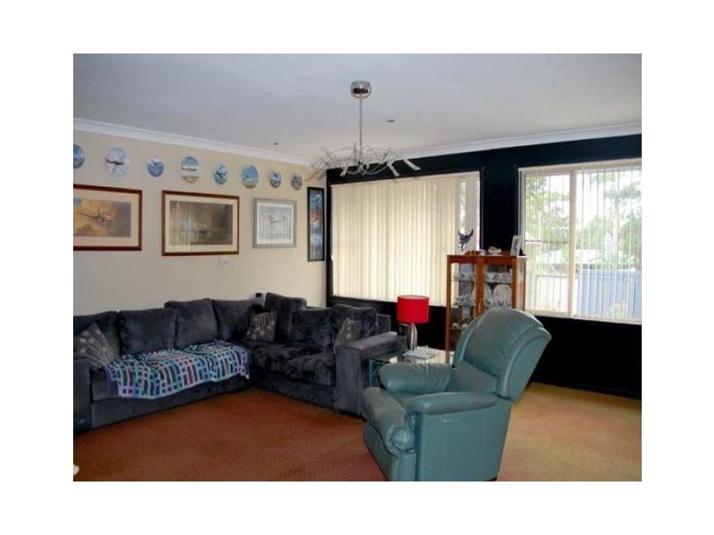 5 Tolima Drive, Eagle Heights QLD 4271