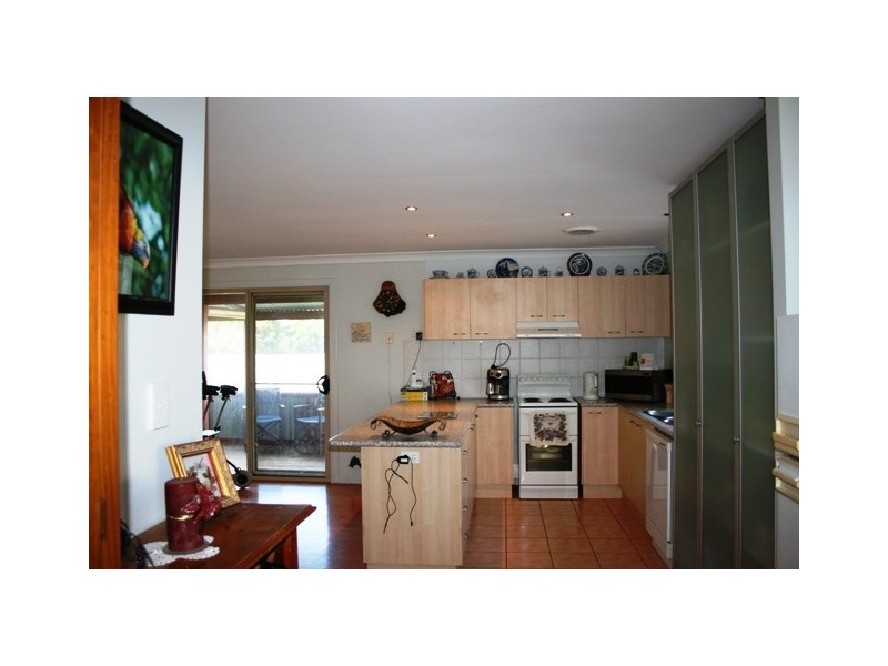 5 Tolima Drive, Eagle Heights QLD 4271