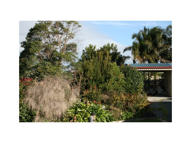 5 Tolima Drive, Eagle Heights QLD 4271