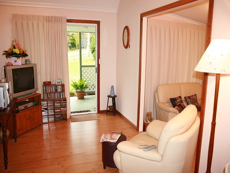 6 Mayon Court, Eagle Heights QLD 4271