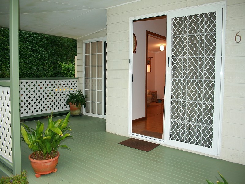 6 Mayon Court, Eagle Heights QLD 4271