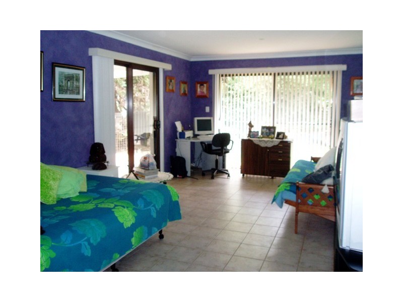 Eagle Heights QLD 4271