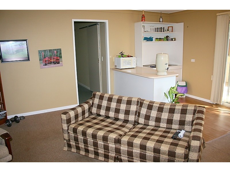 Eagle Heights QLD 4271