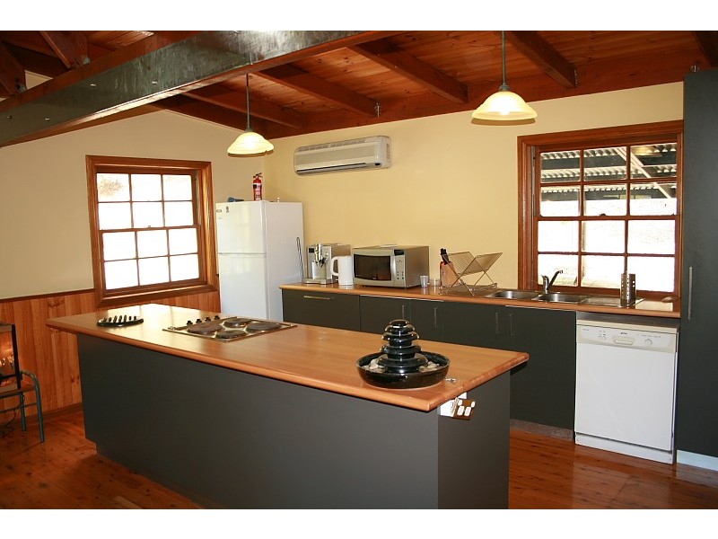 Wongawallan QLD 4210