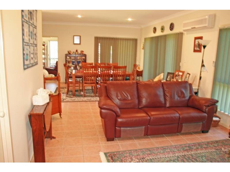 Eagle Heights QLD 4271